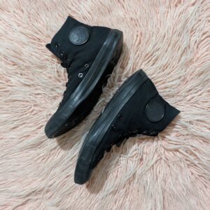 Converse Black HighTop 42.5