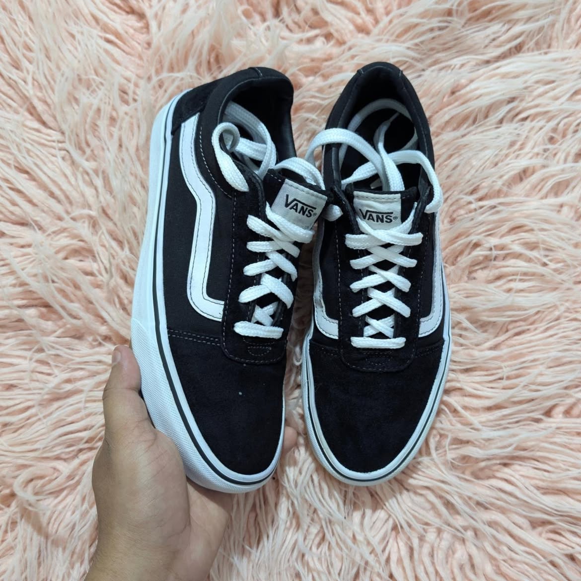 VANS-black-39-1